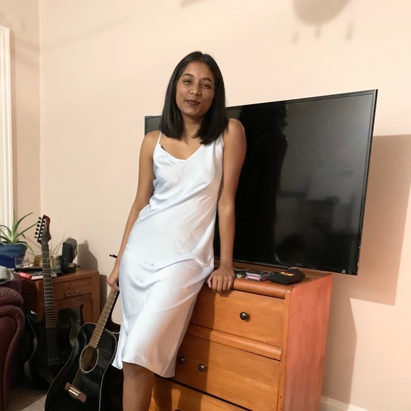 Meet your Posher, Mounica - Picture 1 of 1